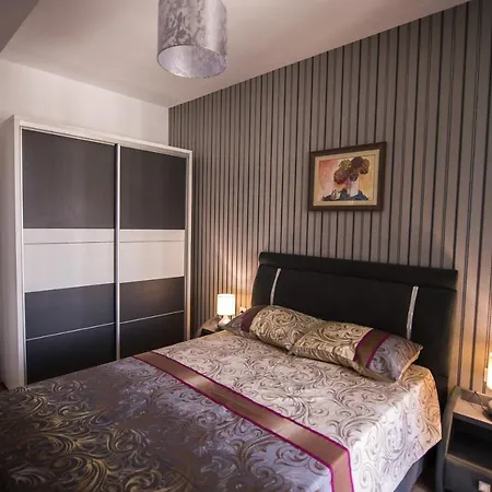 Apartel Olivia 아파트 Năvodari
